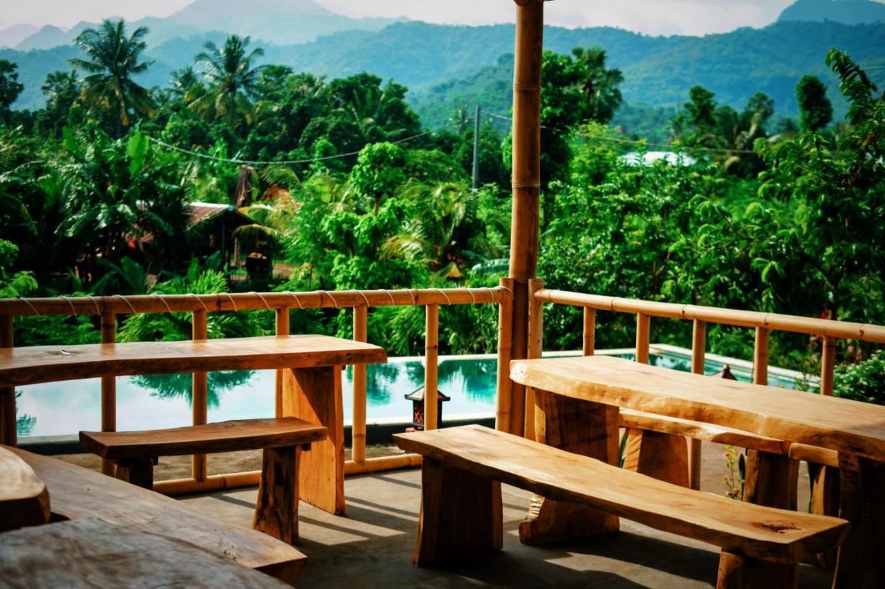 Hotel Eco Moringa Garden Banyuwedang Exterior foto